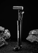 Насос ROCKBROS компактный, алюминий, Т-ручка, со шлангом, с манометром, до 120 PSI; черный