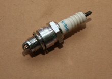 Свеча зажигания NGK BR8HSA (Япония)
