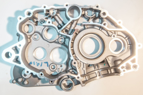 Картер двигателя правый BSE ZS177MM