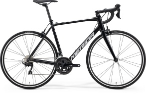 Велосипед Merida Scultura Rim 400 MetallicBlack/Silver 2021
