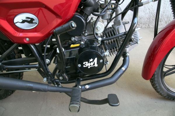 Мотоцикл ЗиД 125 красный - фото 1