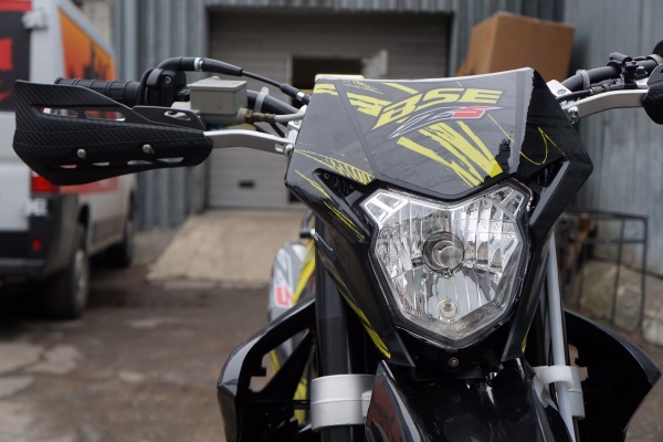 Кроссовый мотоцикл BSE Z5 250e 21/18 Neon Black - фото 6