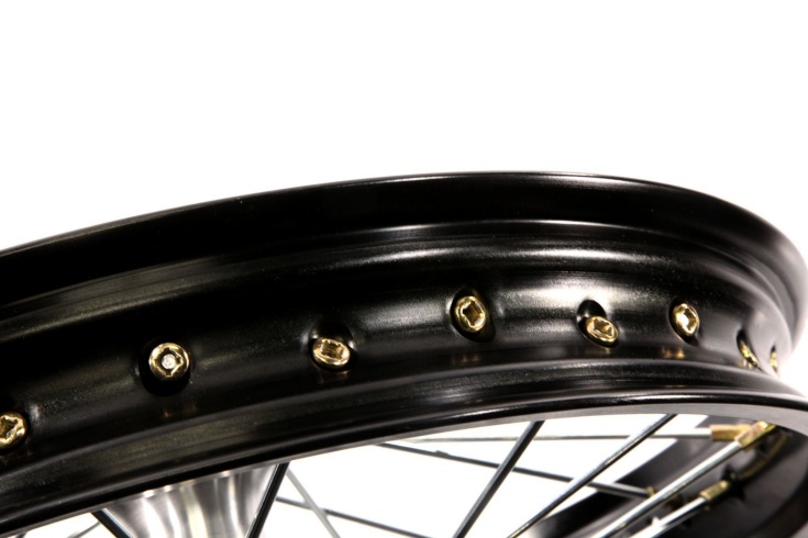Диск колёсный задний 18" 2,15x18 [450-2R] 25мм 8K алюминий чёрный BSE M2 Z10 Z3Y Z7