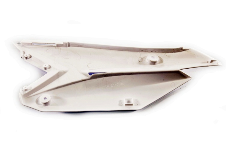 Облицовка задняя правая, белый BSE EX PH 125 PH 150