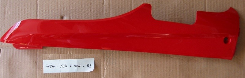 Облицовка боковая левая красный (R-086) SYM JetNaked 50 Jet 4 125 Jet 4 50