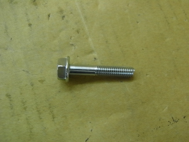 Винт с фланцем М6х32 SYM Allo 50