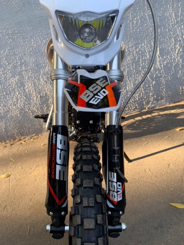 Питбайк BSE EVO 110 E SA 12/10 Red Blade 3 (Полуавтоматическая КПП)