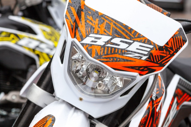 Кроссовый мотоцикл BSE Z1 150e 19/16 Zebra Orange 1