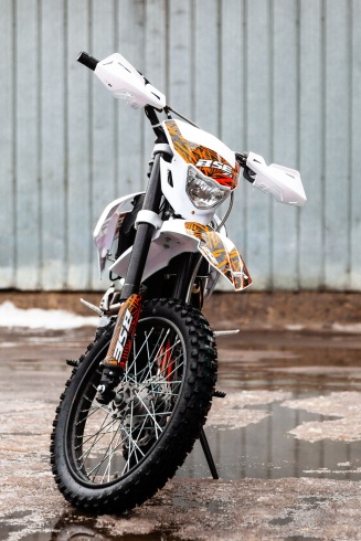 Кроссовый мотоцикл BSE Z1 150e 19/16 Zebra Orange 1