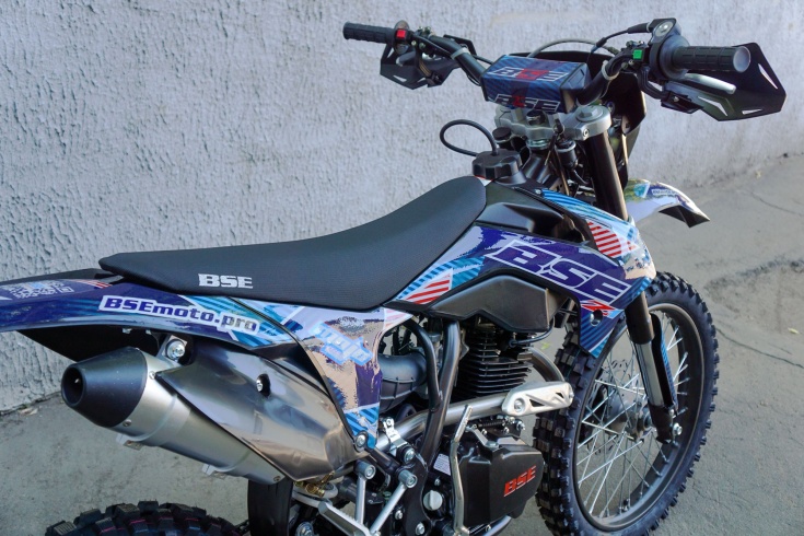 Кроссовый мотоцикл BSE Z1 150e 19/16 Night Road 3
