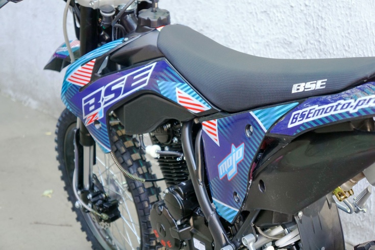 Кроссовый мотоцикл BSE Z1 150e 19/16 Night Road 3