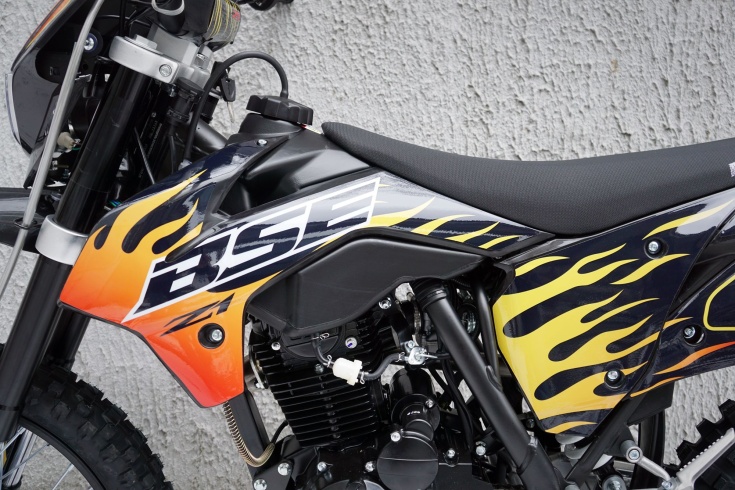Эндуро / кроссовый мотоцикл BSE Z1 HotRod Red (025)