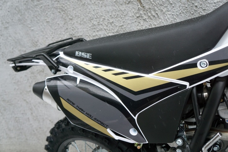 Эндуро / кроссовый мотоцикл BSE Z3 21/18 Gold Black (125)