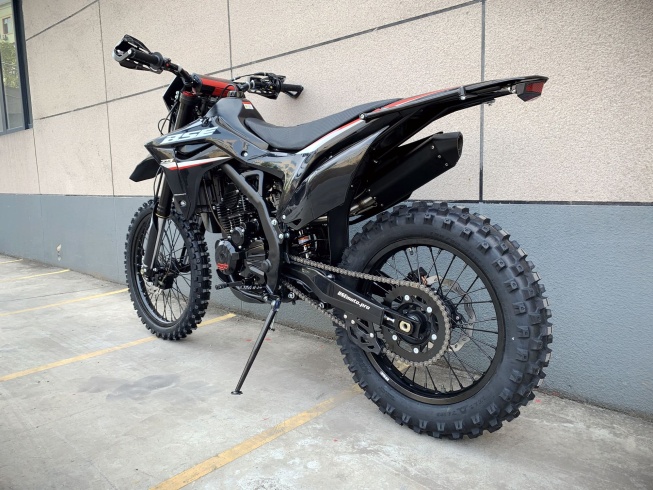 Эндуро / кроссовый мотоцикл BSE Z9 Red Metallic (015)