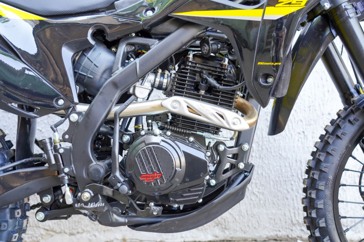 Эндуро / кроссовый мотоцикл BSE Z9 Yellow Metallic S (ZS175 FMM-5)