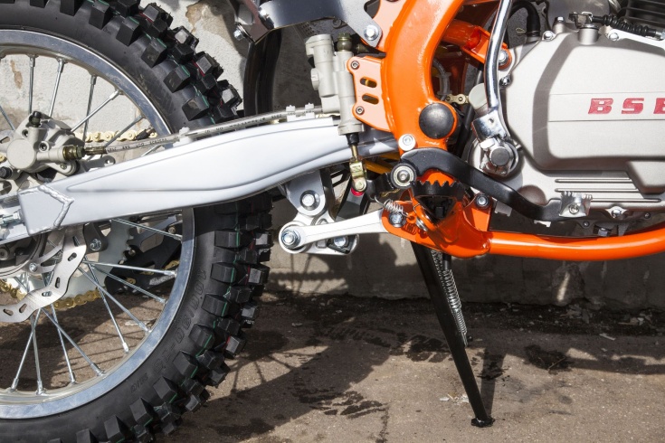 Кроссовый мотоцикл BSE Z6 250e 21/18 1