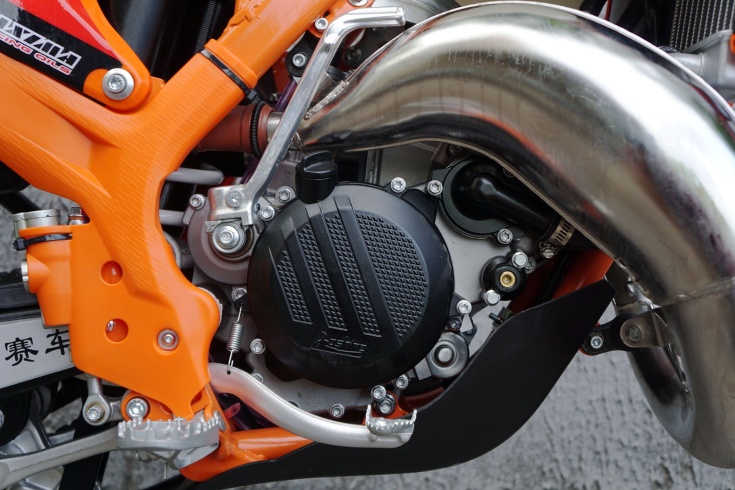 Кроссовый мотоцикл Koshine XN150 21/18 S 3