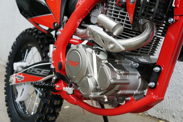 Двигатель в сборе BSE300R4V BSE Z11