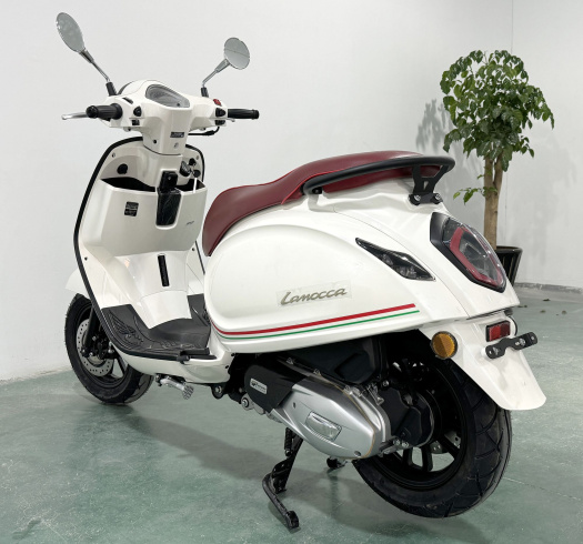 Скутер Motosuper Lamocca White (белый)