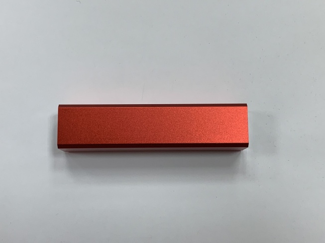 Внешний аккумулятор SYM red 2600 mAh