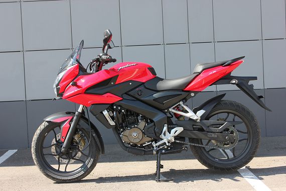 Мотоцикл BAJAJ PULSAR AS 200