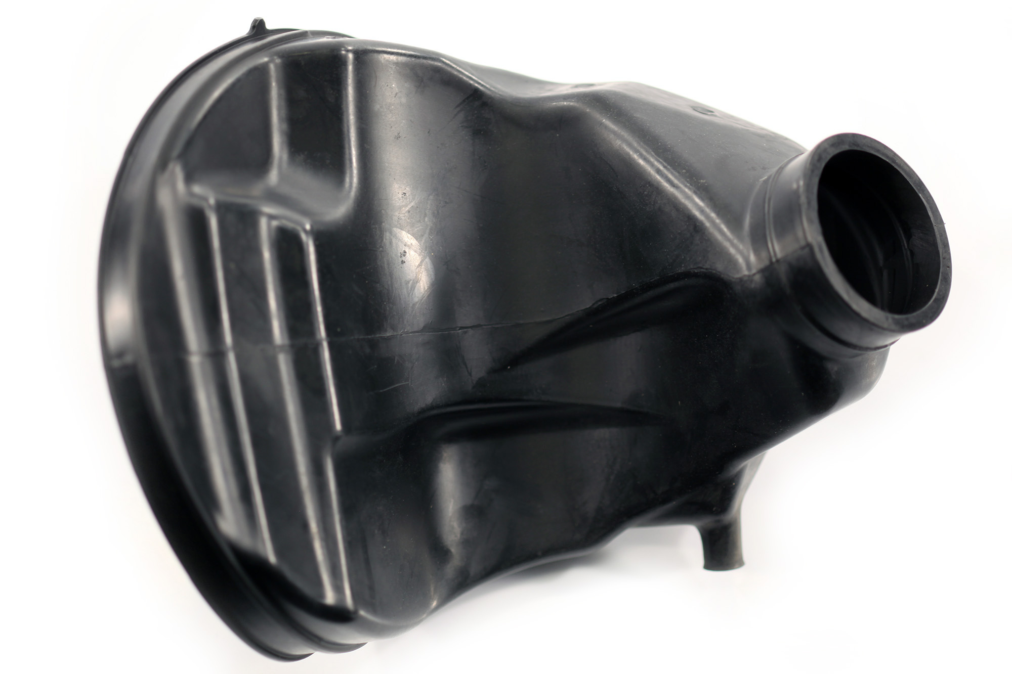 Патрубок соединительный фильтр/карб. (конфузор) d54 BSE M2 M2Y Z7