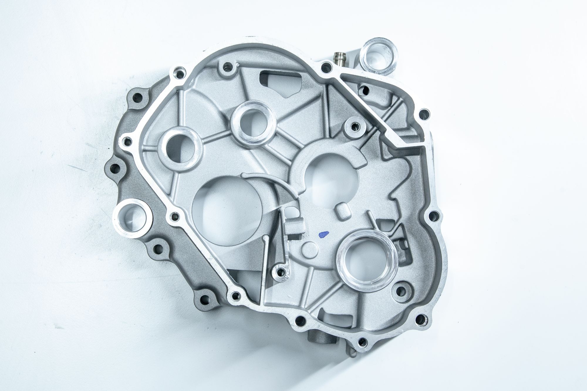 Картер двигателя правый BSE ZS1P44FMC