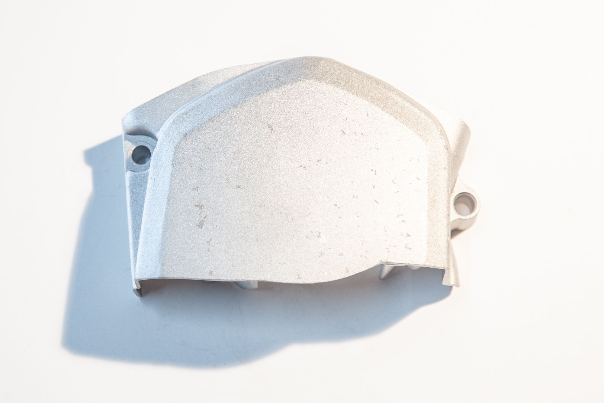 Крышка двигателя левая задняя BSE 154FMI