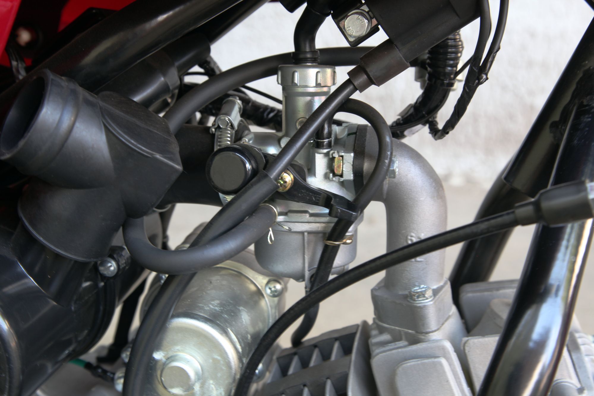 Мотоцикл ЗиД 125 красный