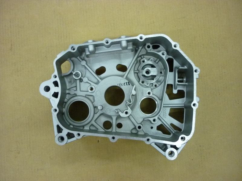 Картер двигателя правая половина SYM