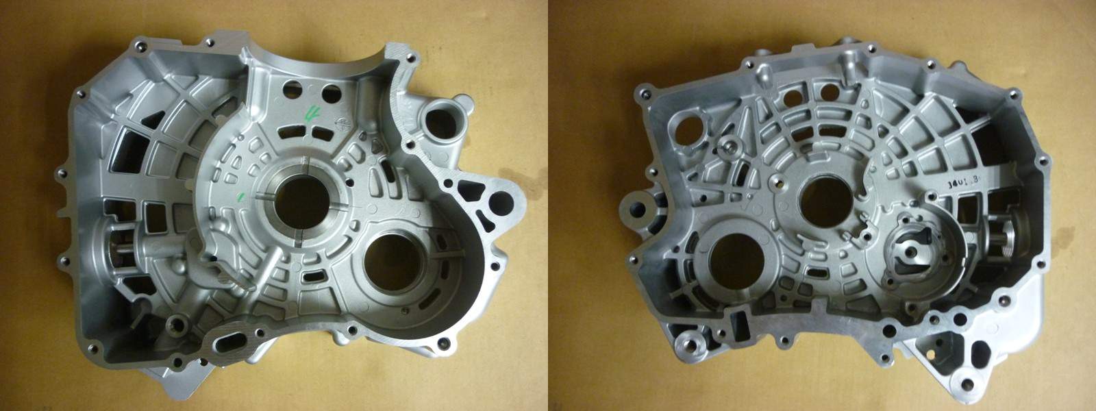 Картер двигателя правая половина SYM