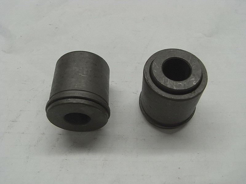 Сайлентблок двигателя SYM JoyMax 300 GTS 300