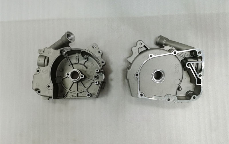 Крышка картера двигателя правая SYM