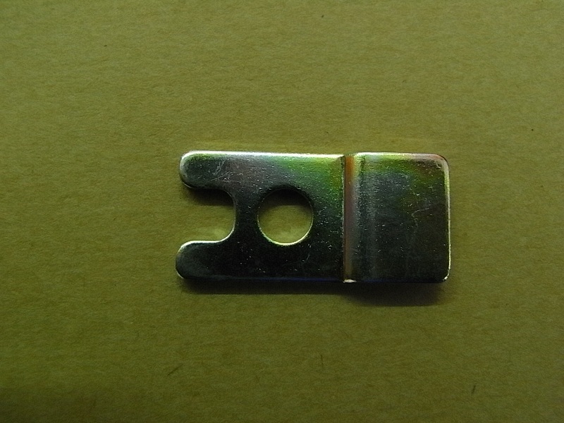 Пластина подшипника установочная SYM