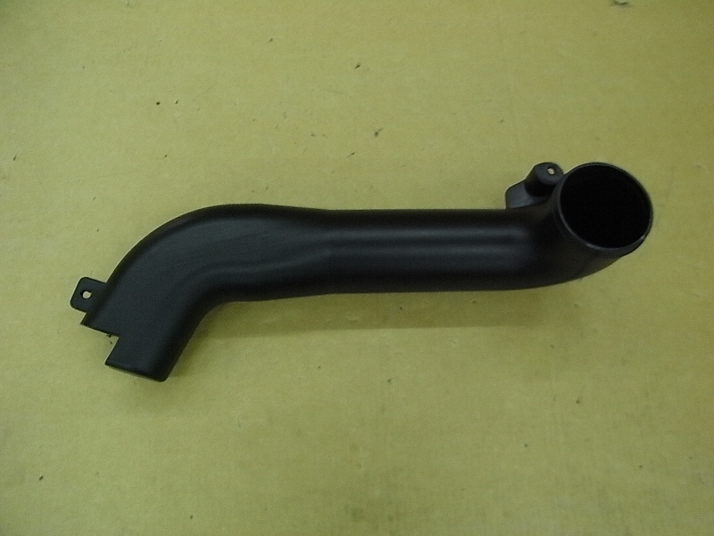 Патрубок воздушный выпускной SYM