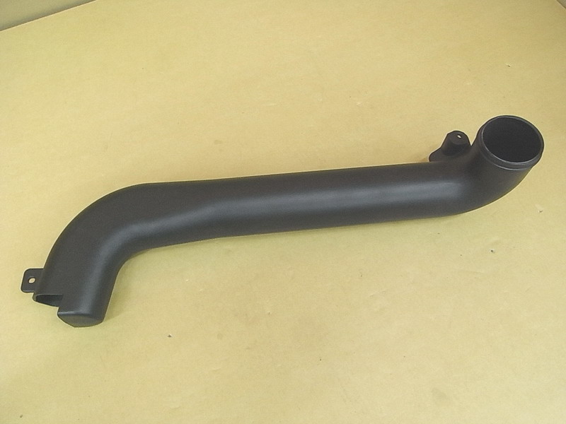 Патрубок воздушный выпускной SYM