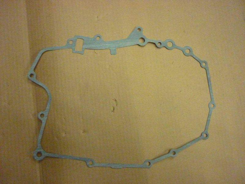 Прокладка правой крышки картера двигател SYM