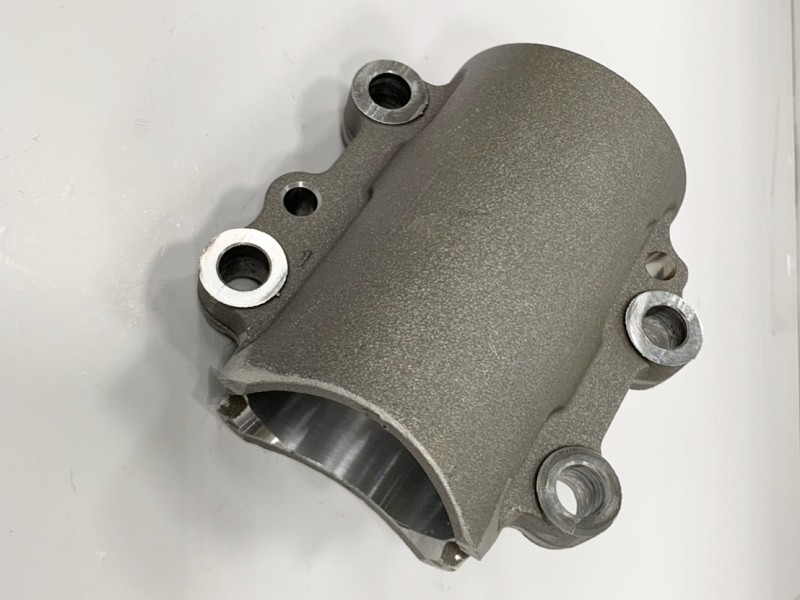 Цилиндр баласировочного поршня SYM