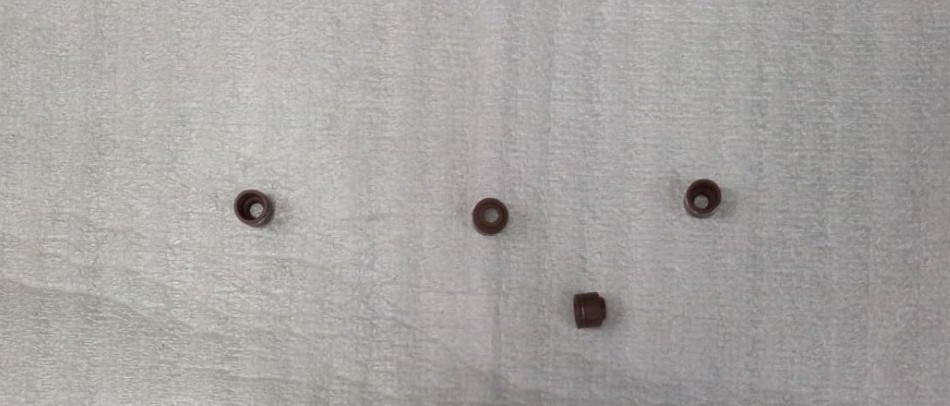 Колпачок маслоотражательный SYM