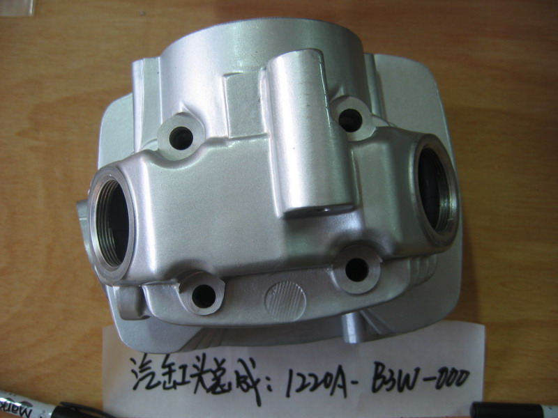 Головка цилиндра SYM XS 125