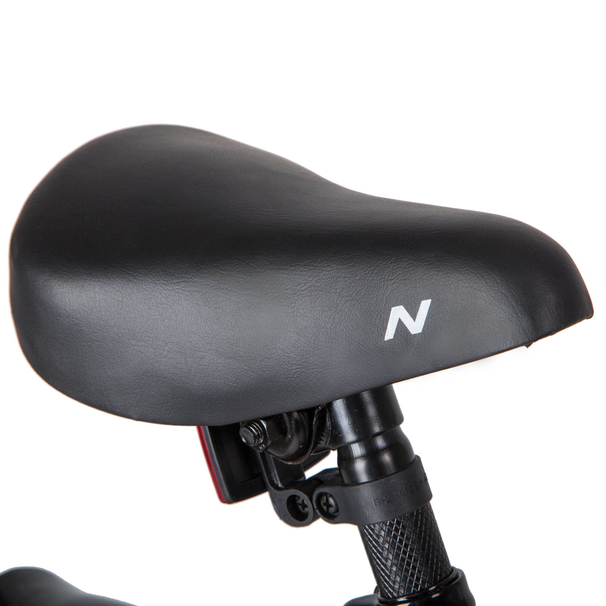 Велосипед NOVATRACK 12" STRIKE чёрный-красный, тормоз нож. ,корот.крылья, полная защита цепи