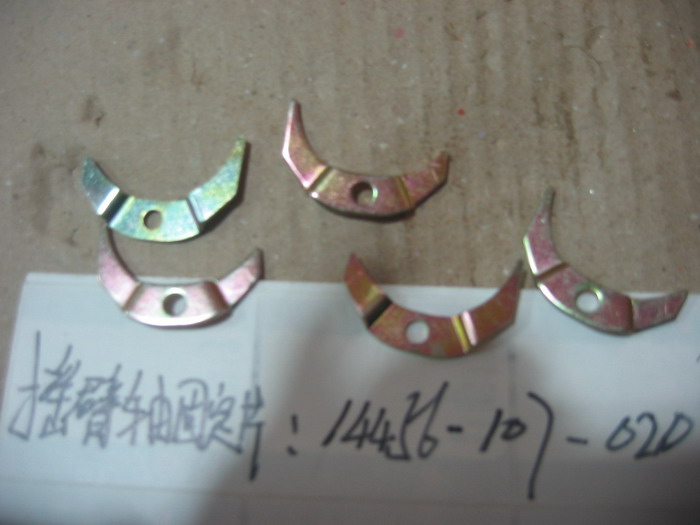 Пластина установочная вала коромысла SYM