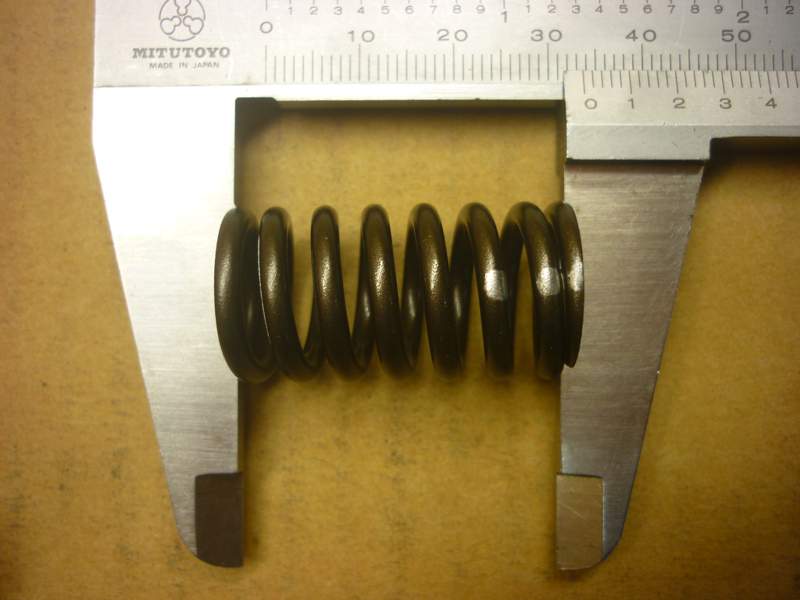 Пружина клапана SYM