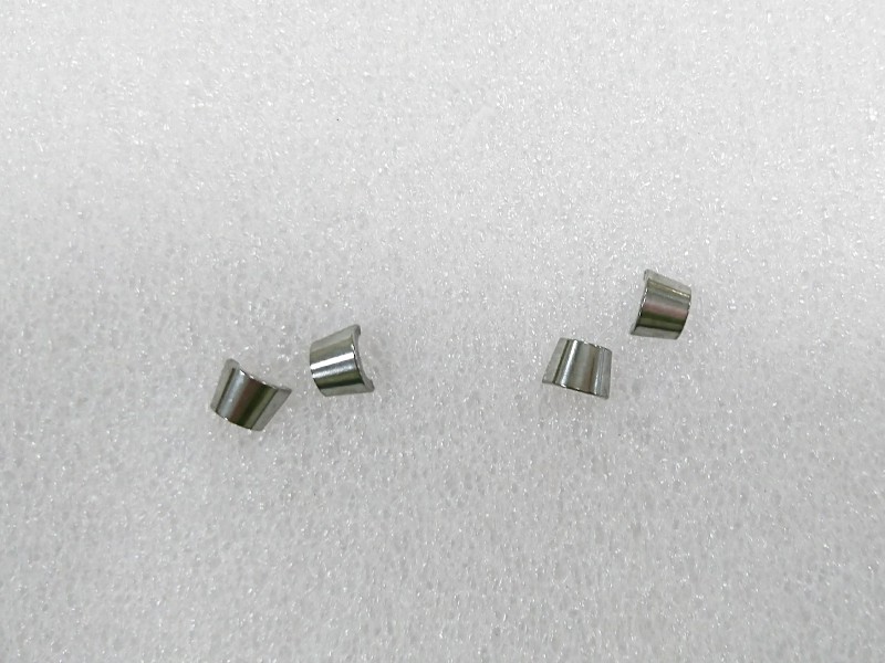 Сухарь клапана SYM