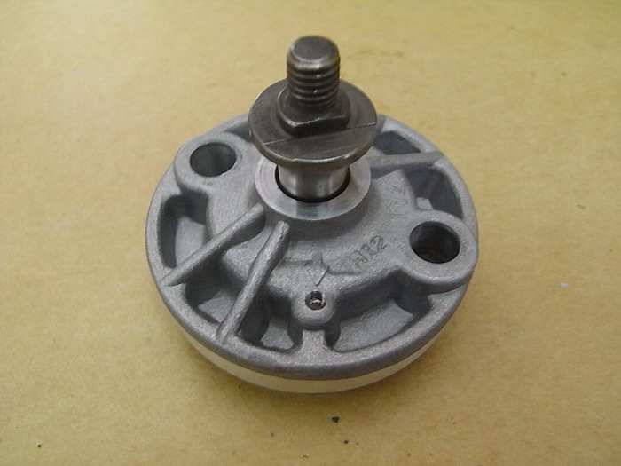 Насос масляный в сборе SYM