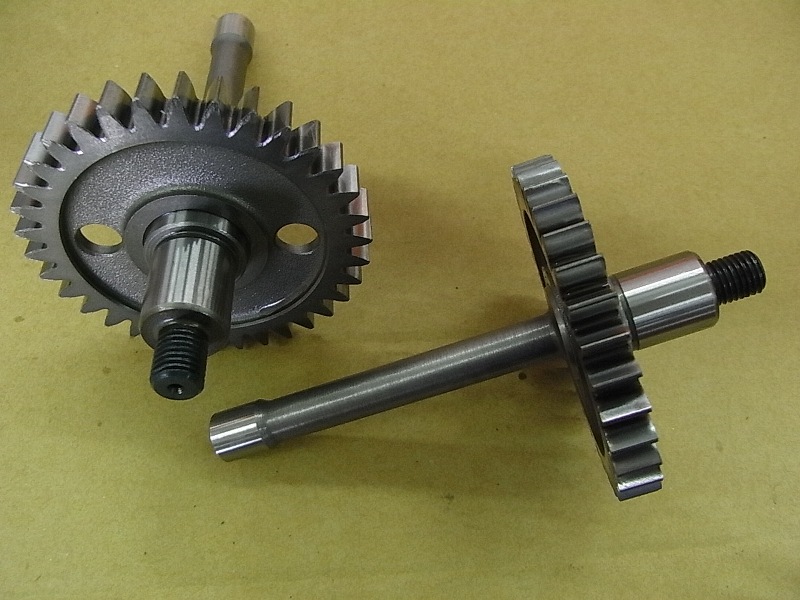 Приводной вал масляного насоса в сборе SYM