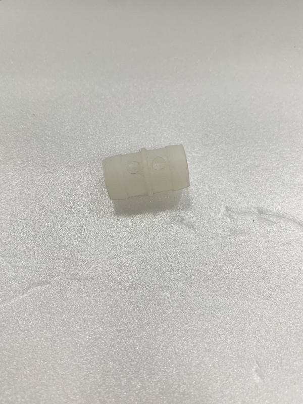 Штуцер топливного шланга SYM