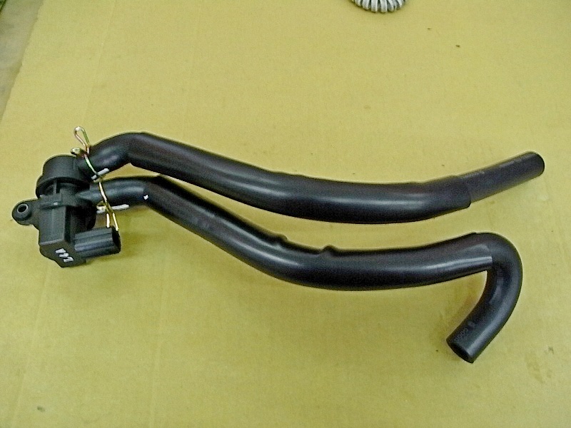 Клапан системы рециркуляции в сборе SYM