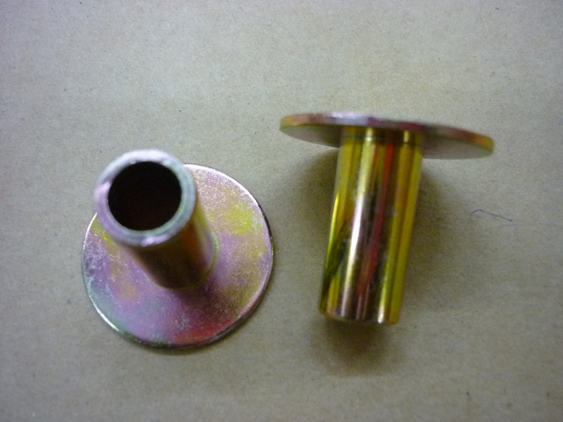 Втулка крепления топливного бака SYM