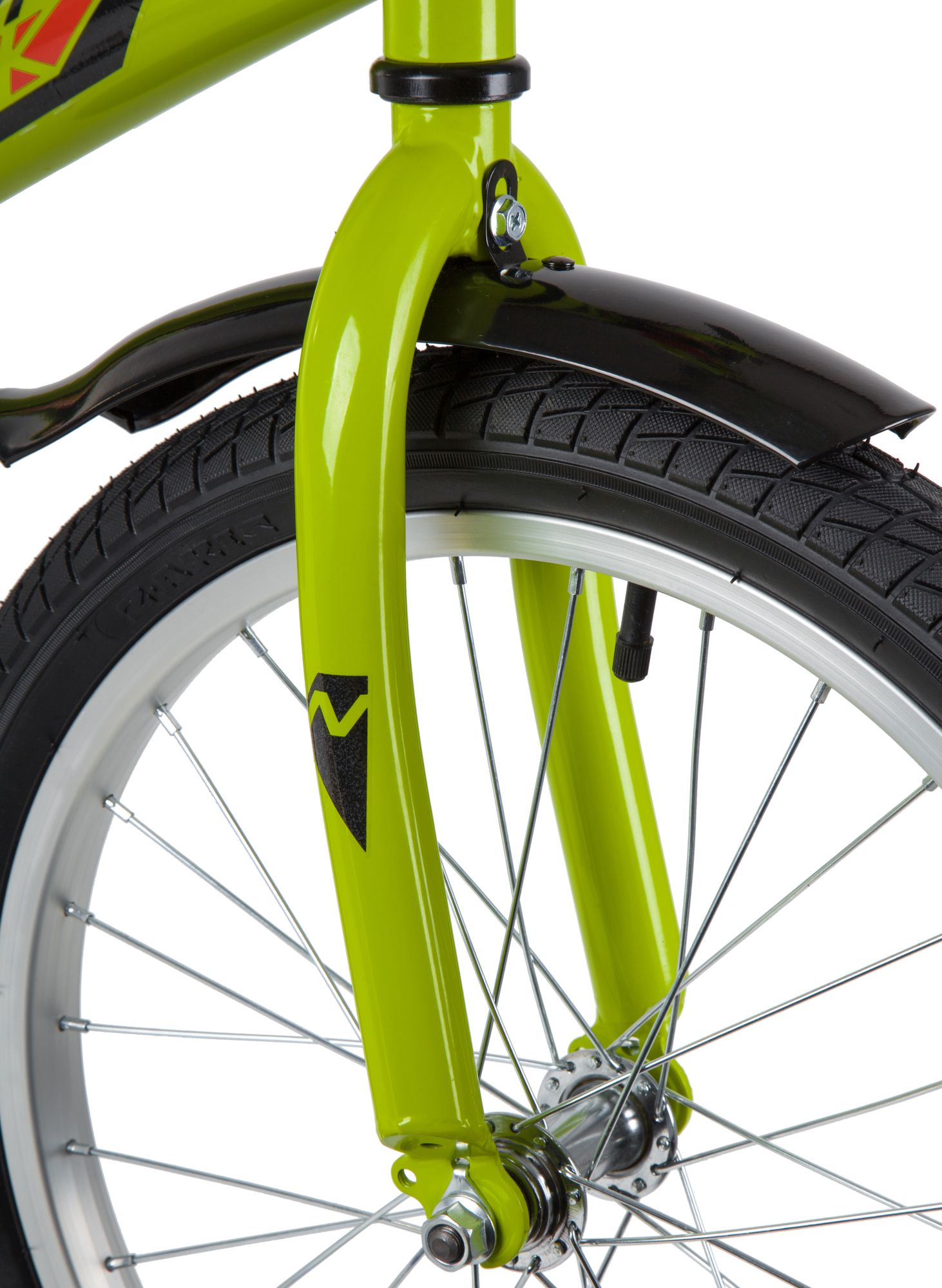 Велосипед NOVATRACK 18" TWIST зелёный, тормоз нож, крылья корот, защита А-тип